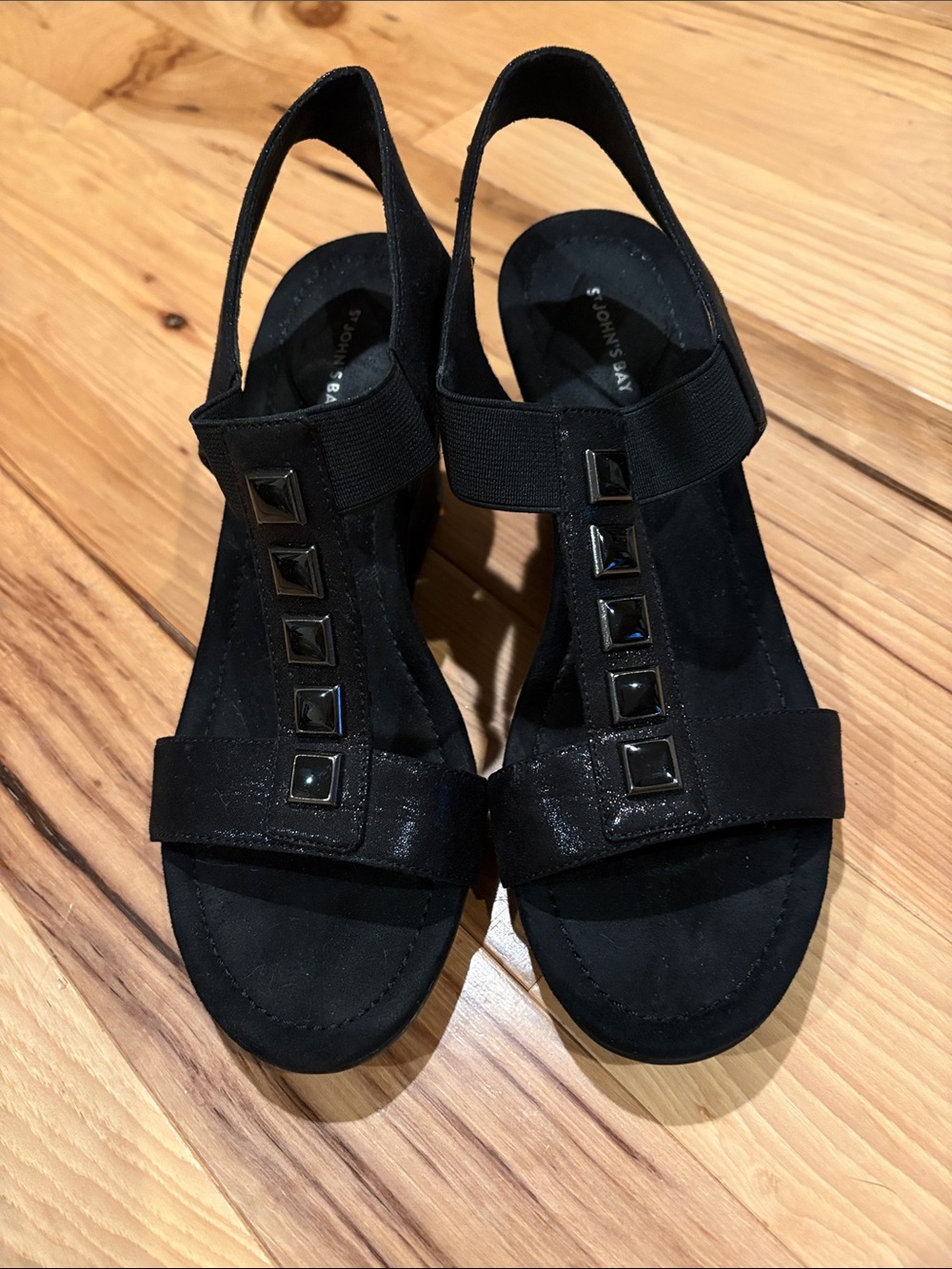 St. John's Bay Black T-Strap Stud Sandals